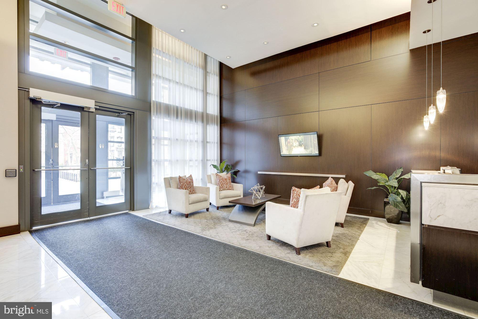 475 K St NW #1105