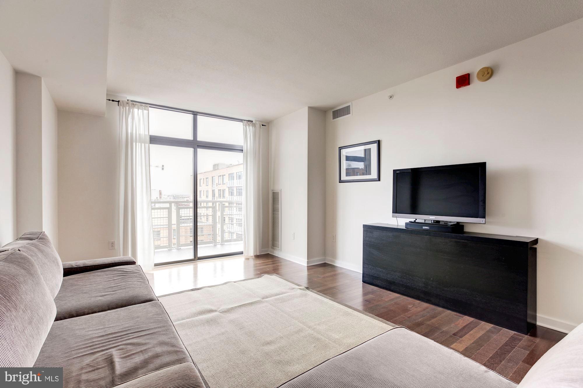 475 K St NW #1105