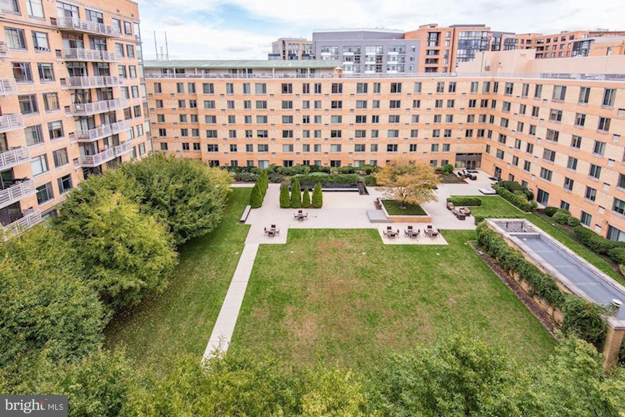 475 K St NW #1105