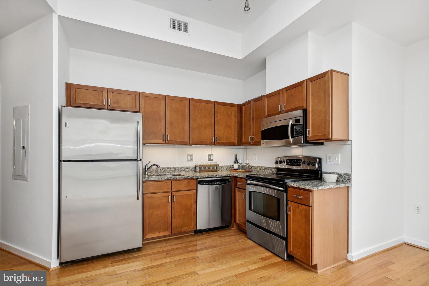 1414 BELMONT ST NW #304