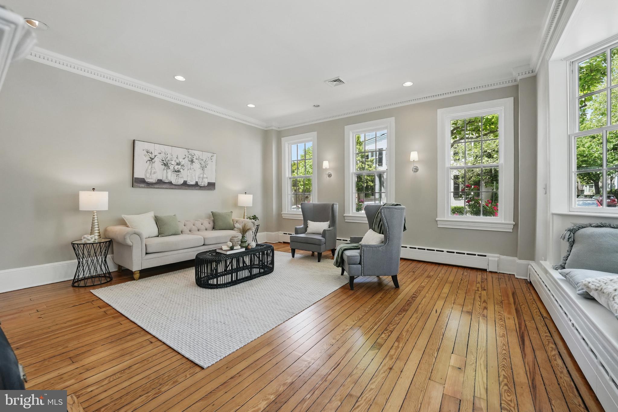 3344 P St NW