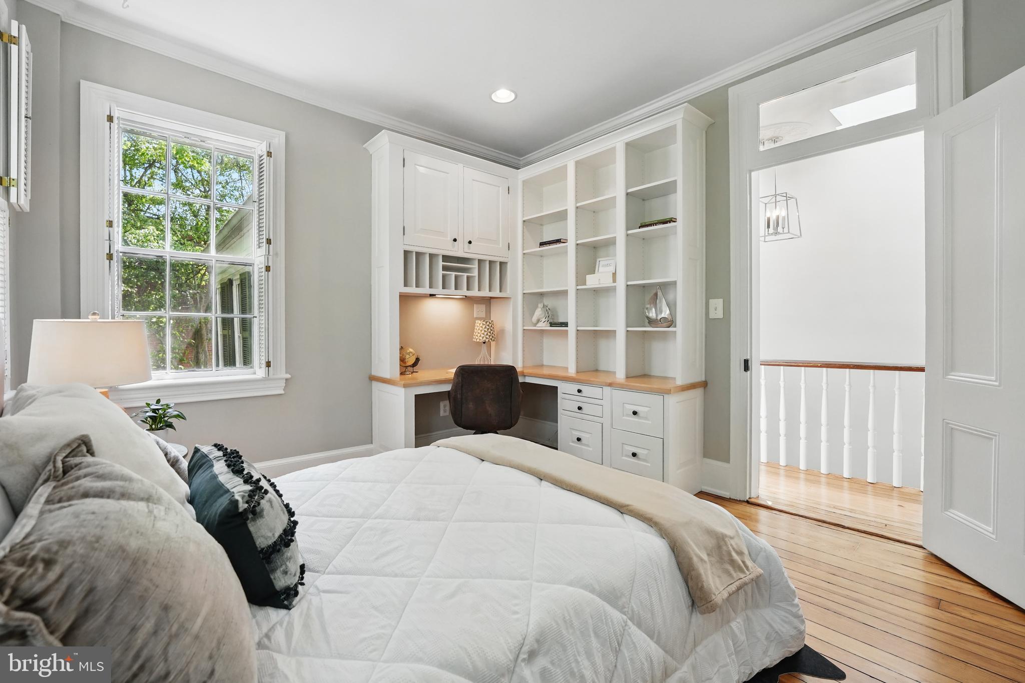 3344 P St NW