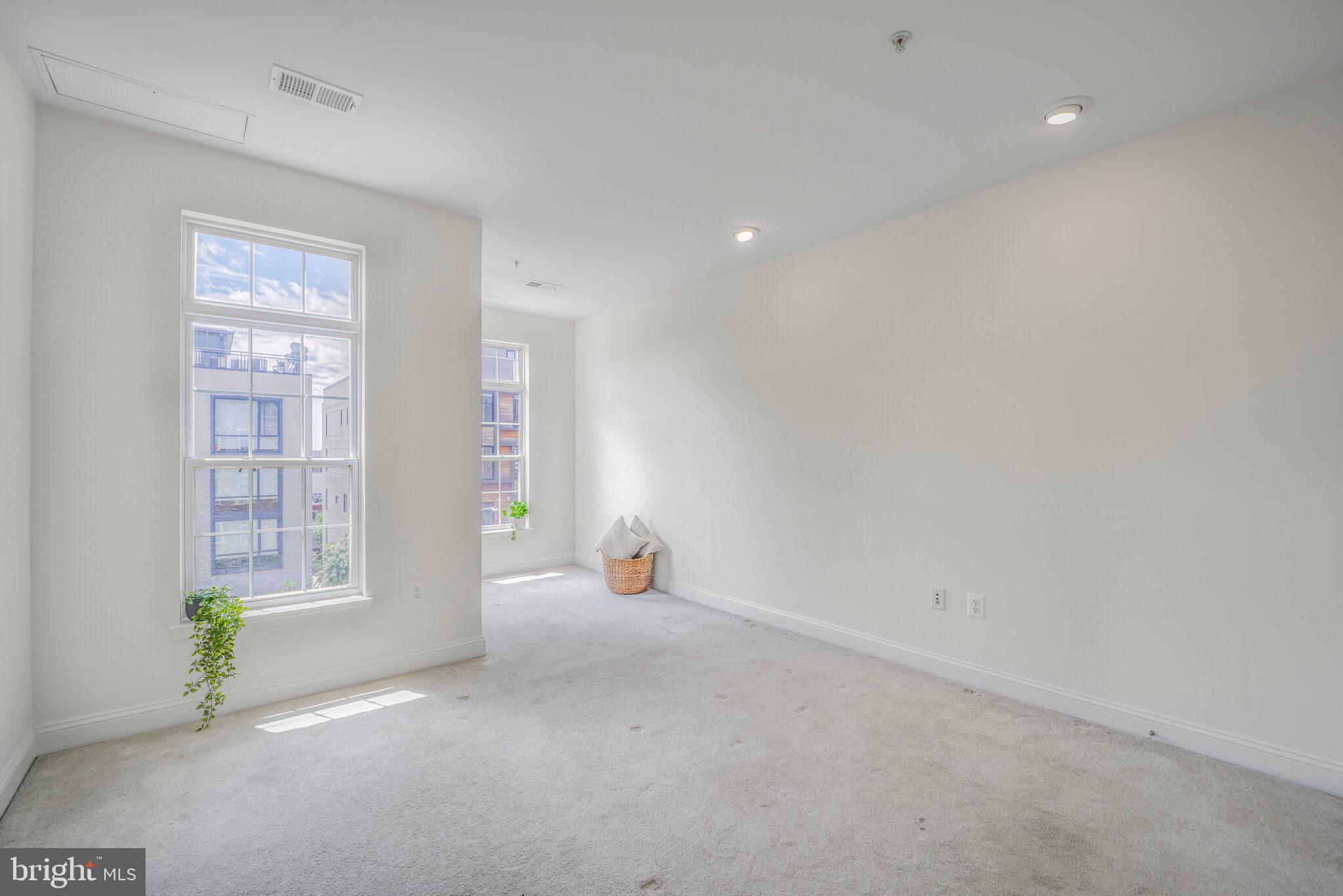 1451 BELMONT ST NW #309