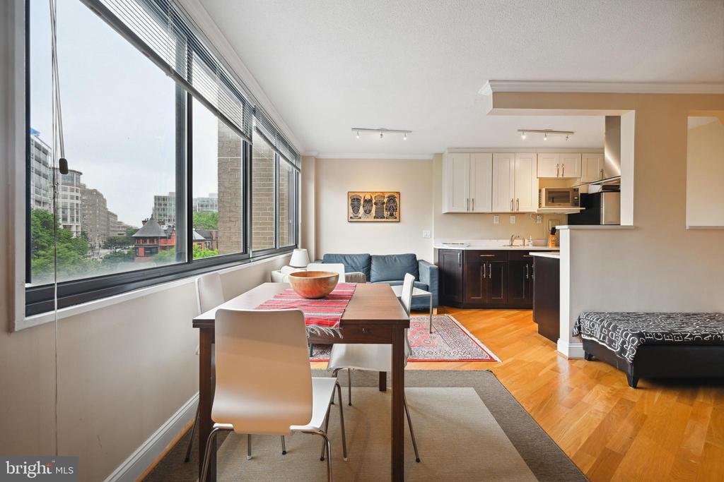 2201 L ST NW #504