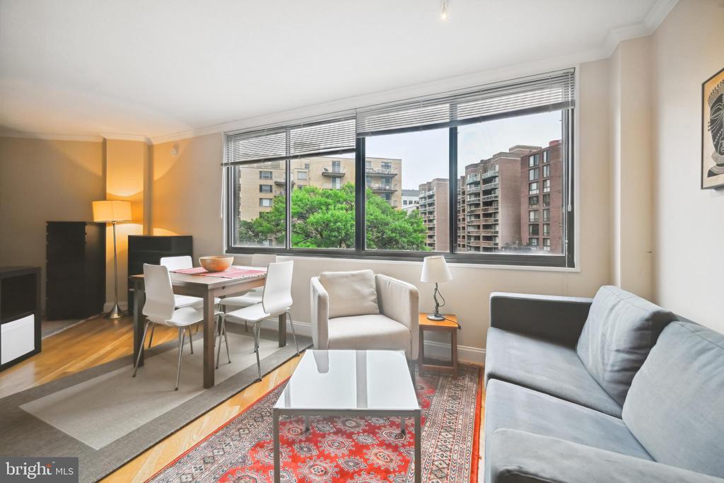 2201 L ST NW #504