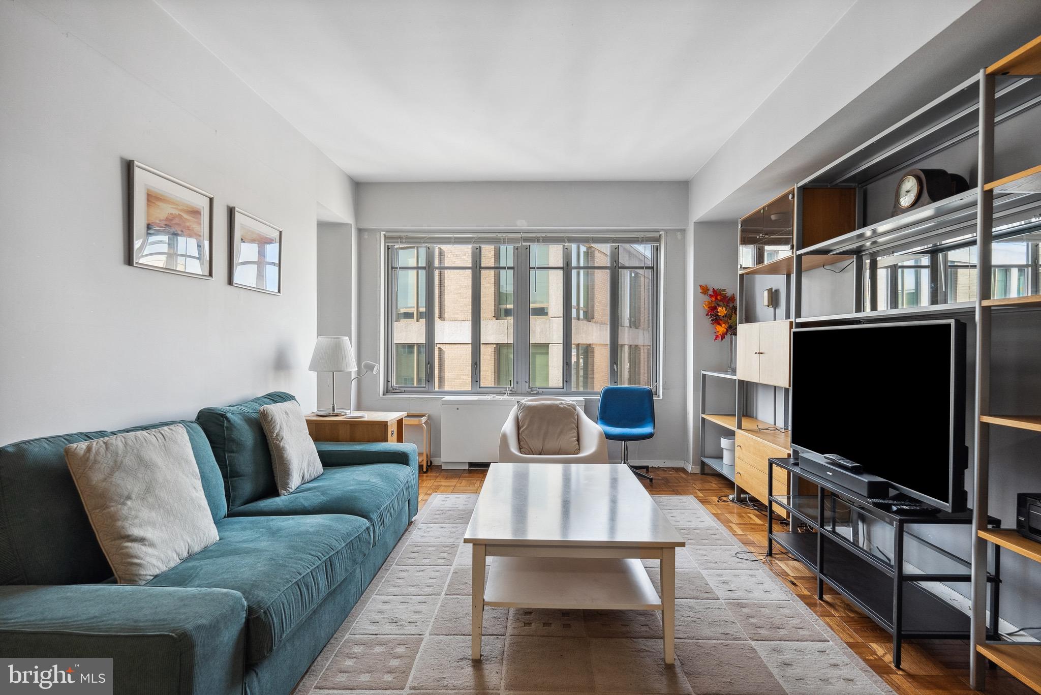 1711 MASSACHUSETTS AVE NW #817