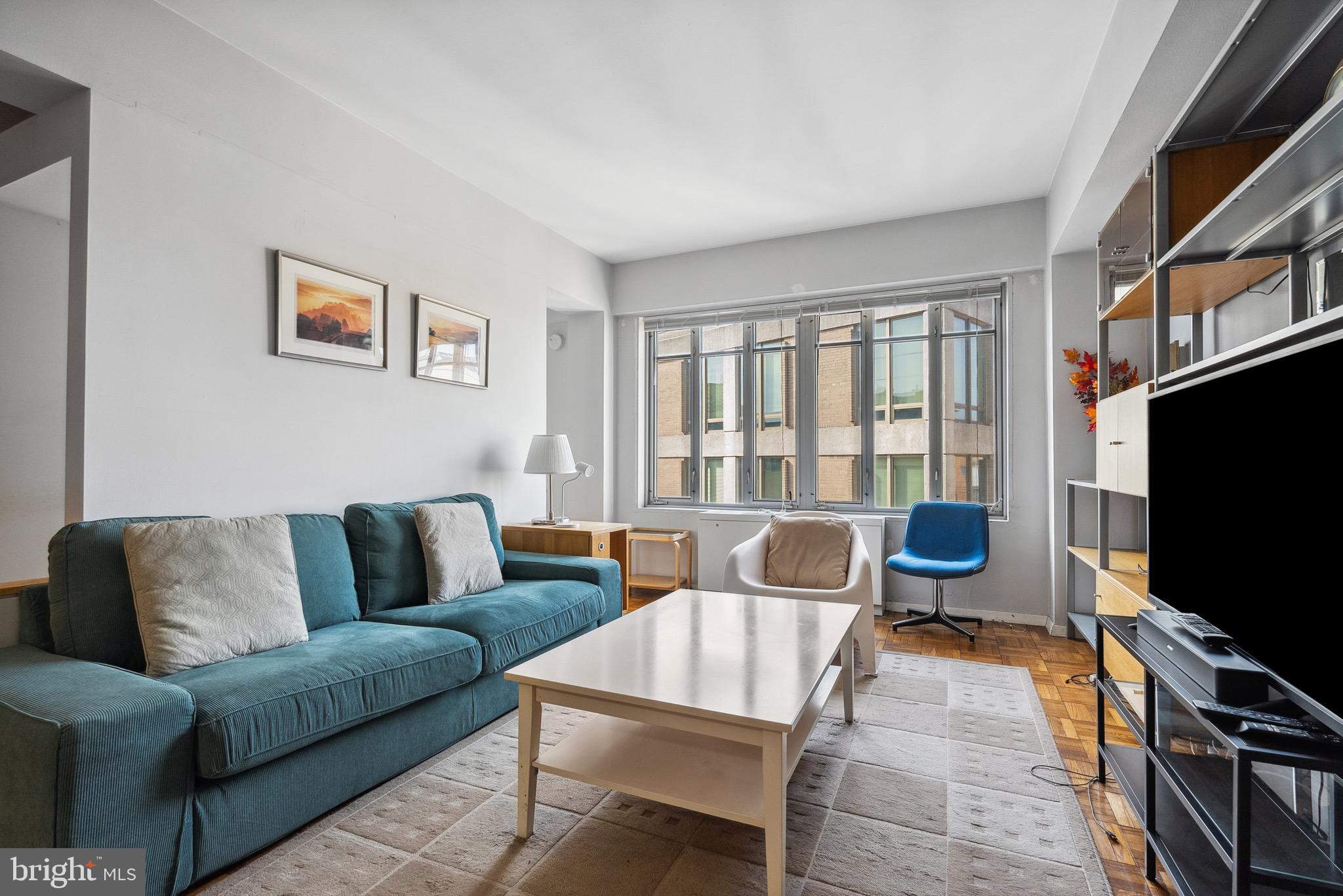 1711 MASSACHUSETTS AVE NW #817
