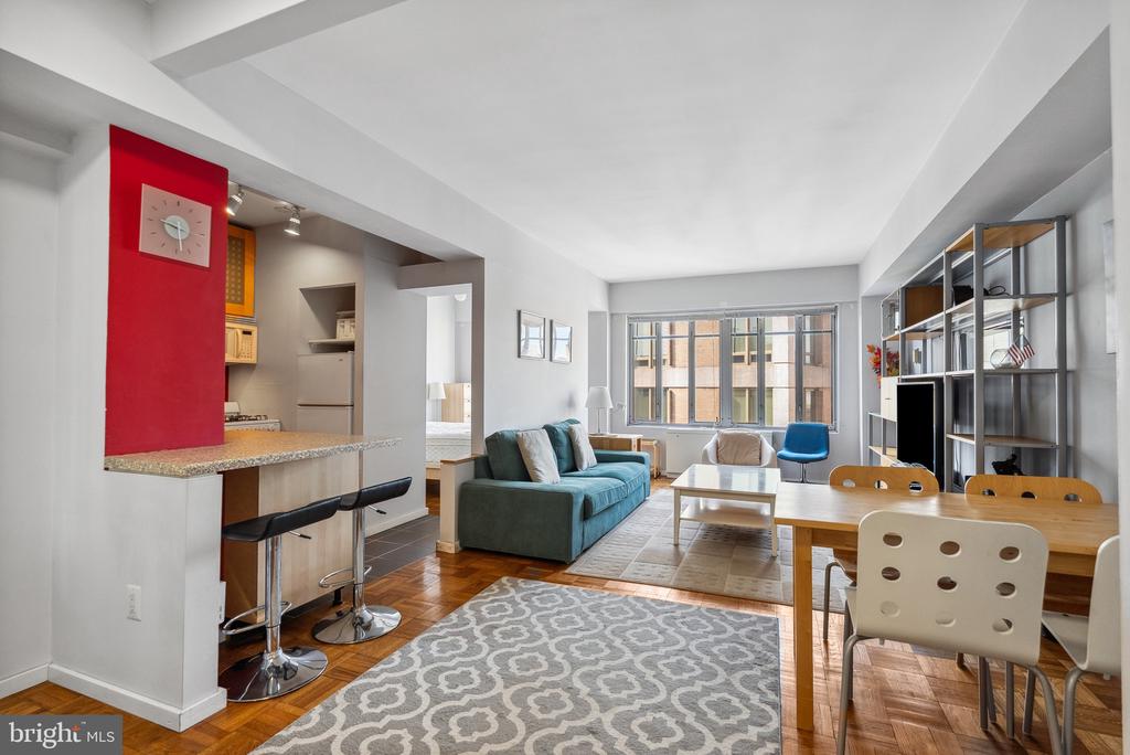 1711 MASSACHUSETTS AVE NW #817