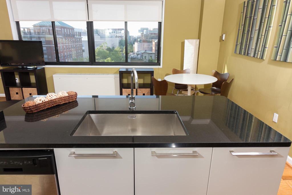 2030 F ST NW #803