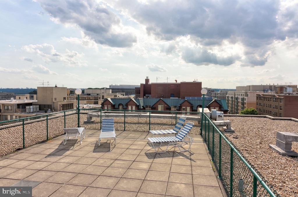 2030 F ST NW #803