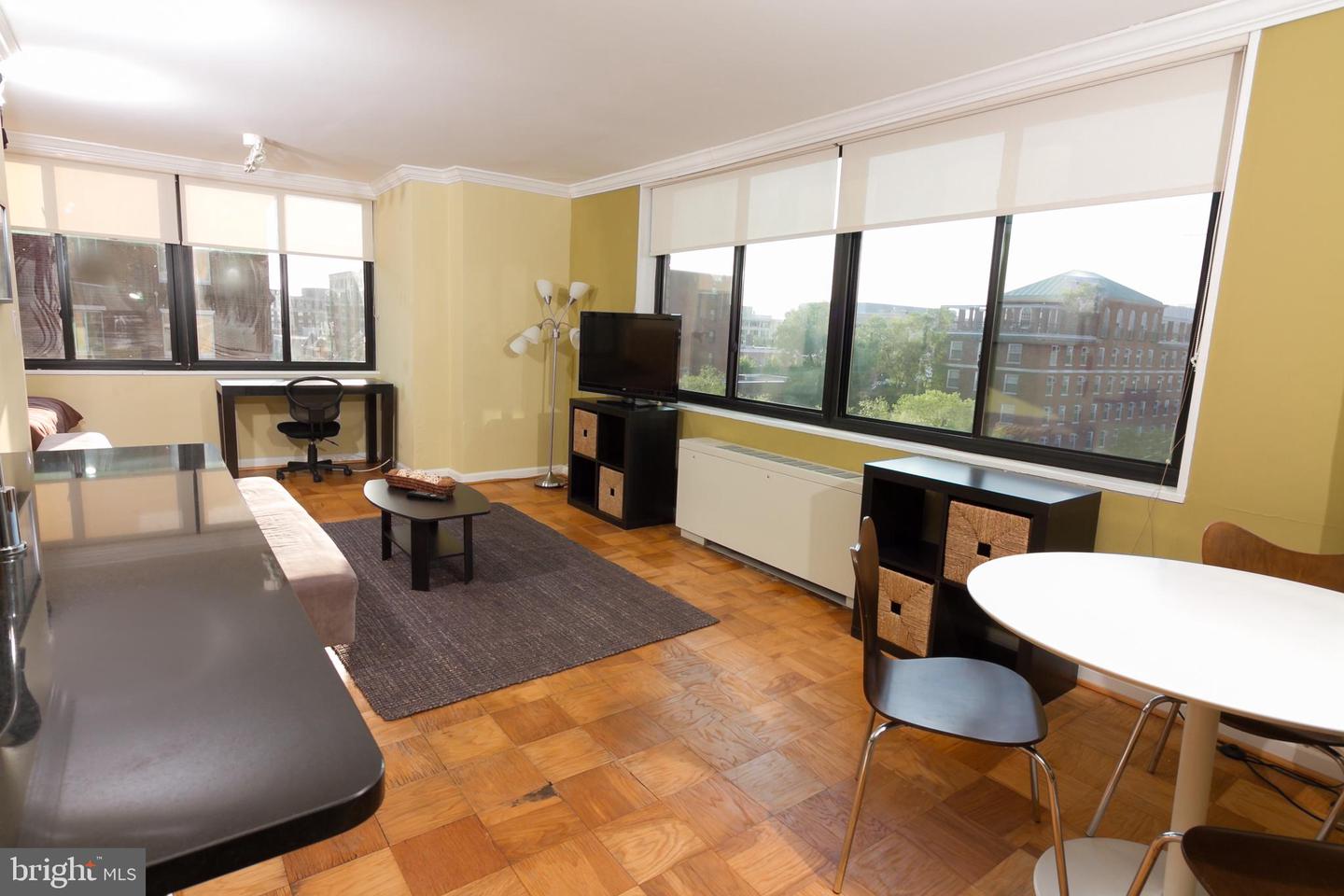 2030 F ST NW #803