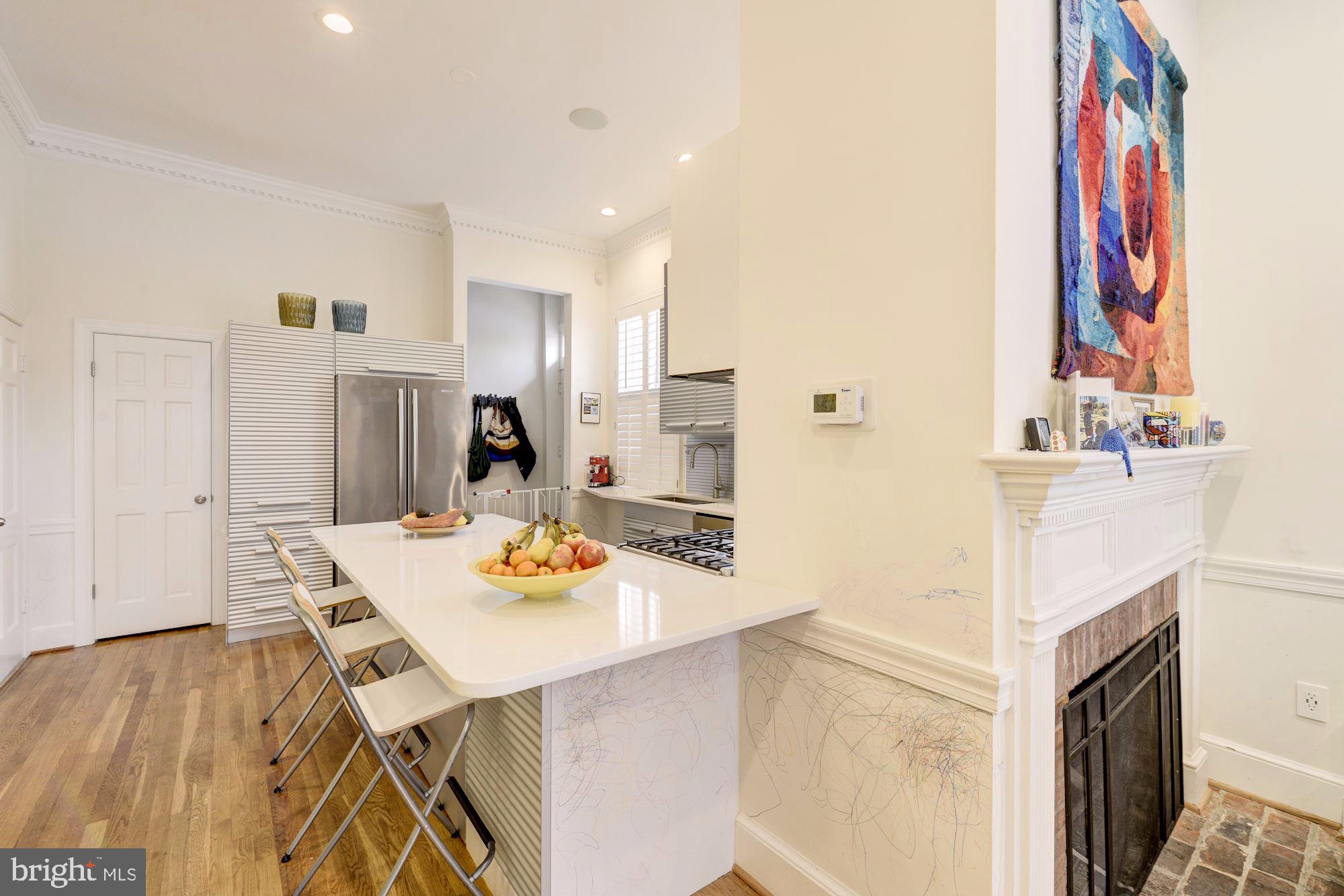 2800 NW DUMBARTON ST NW