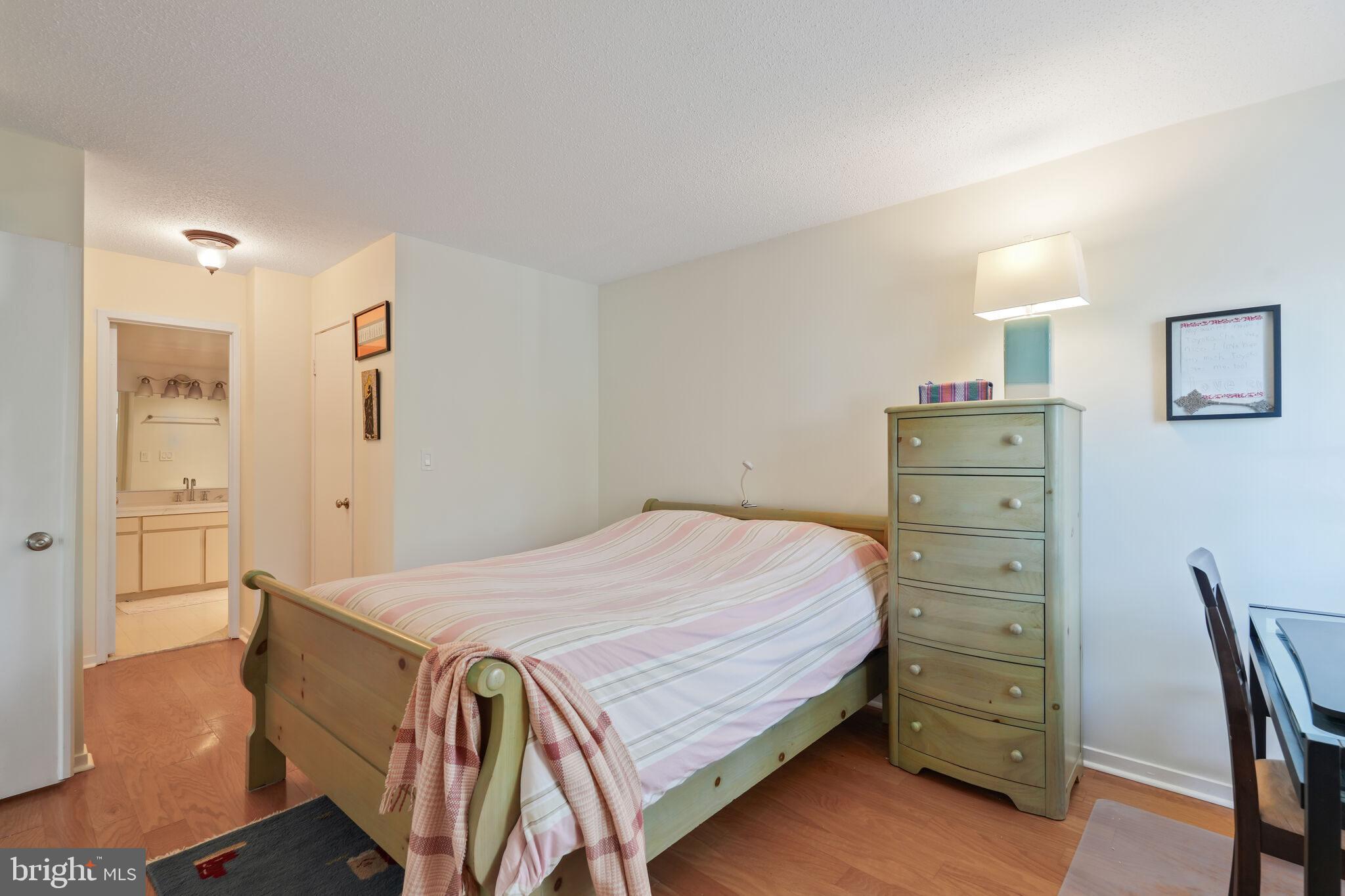 2320 WISCONSIN AVE NW #412