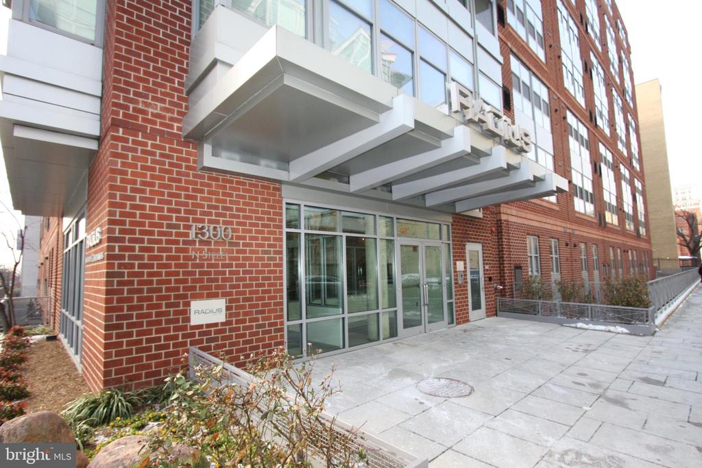 1300 N STREET NW 218