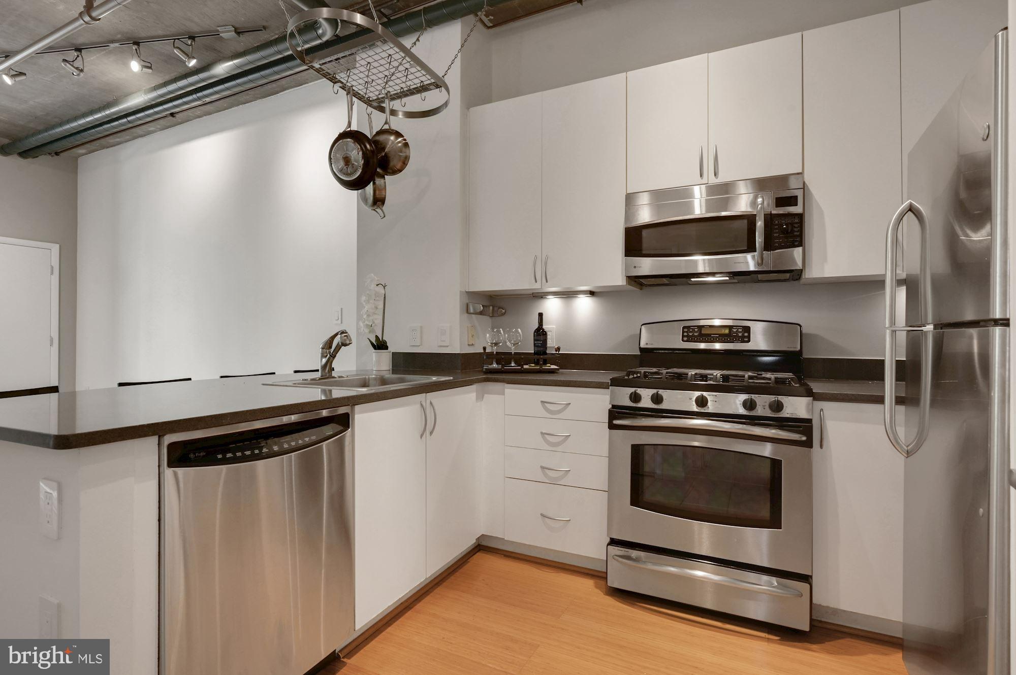 1300 N STREET NW 218