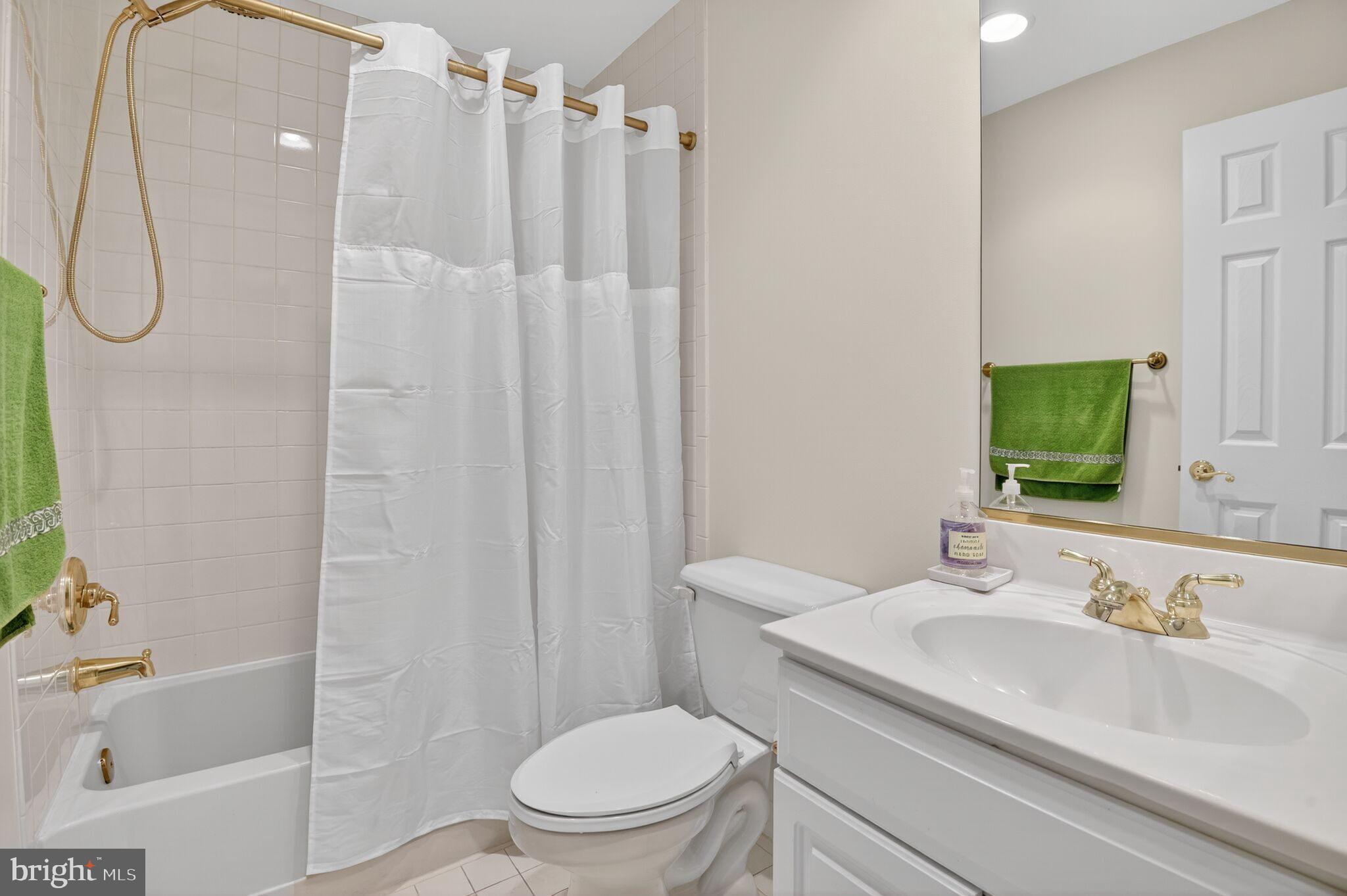 4015 MANSION DRIVE NW