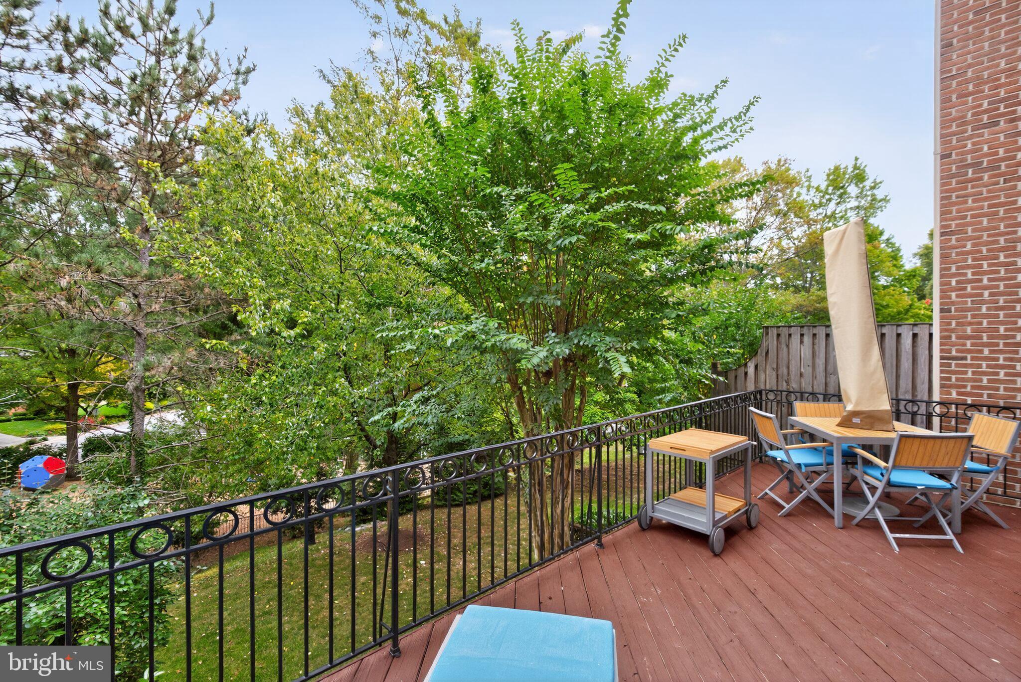 4015 MANSION DRIVE NW