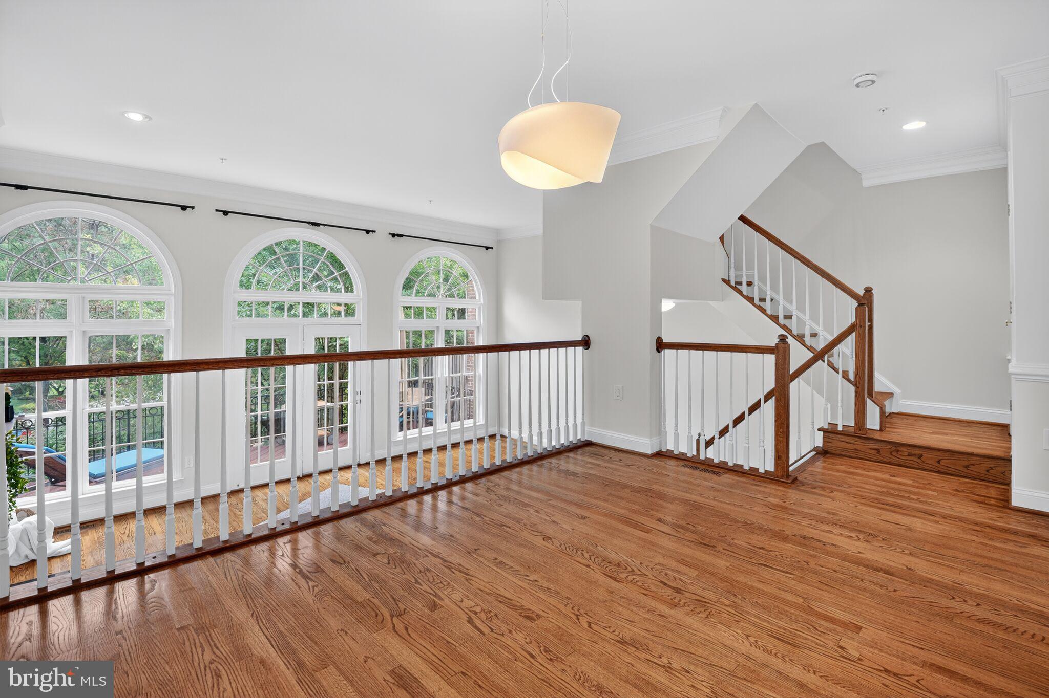 4015 MANSION DRIVE NW