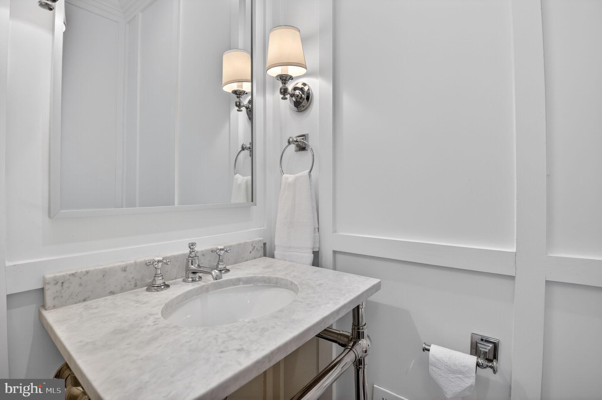 2820 BELLEVUE TERRACE NW