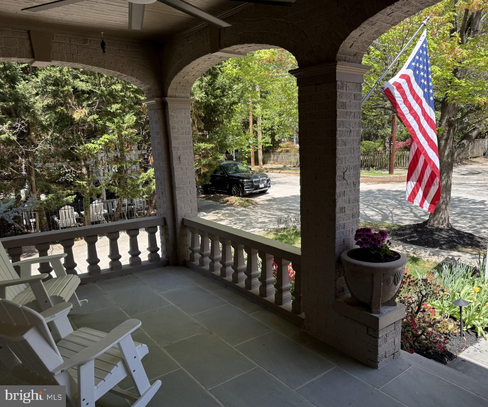 2820 BELLEVUE TERRACE NW