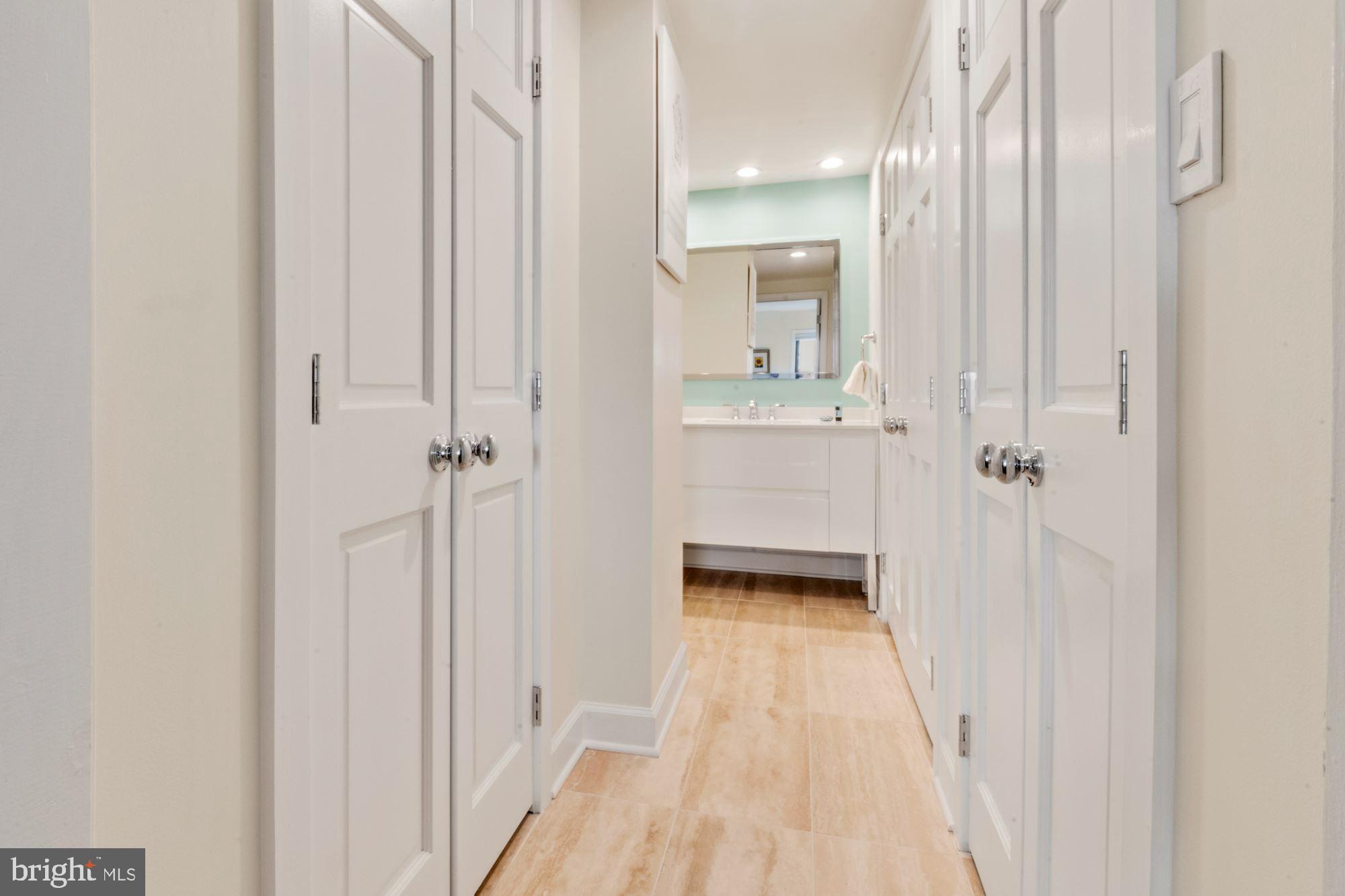 1080 WISCONSIN AVENUE NW 405