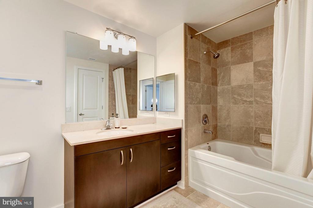 475 K STREET NW 1105