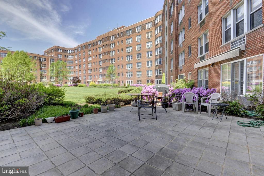 2500 Q STREET NW 430