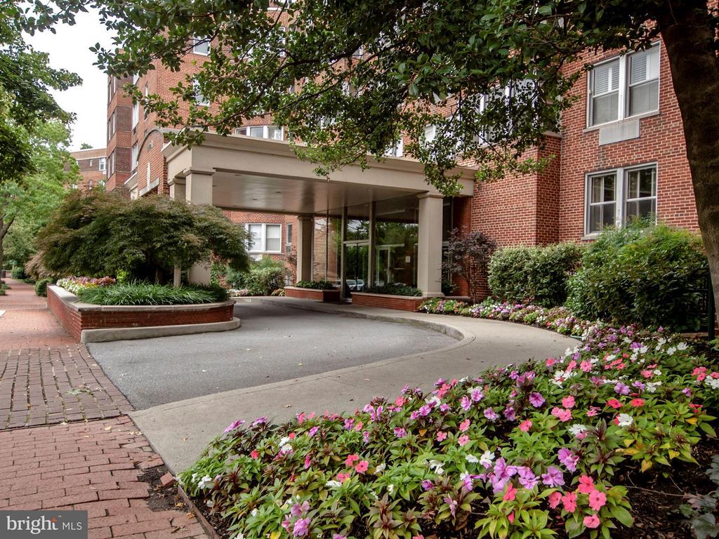 2500 Q STREET NW 430