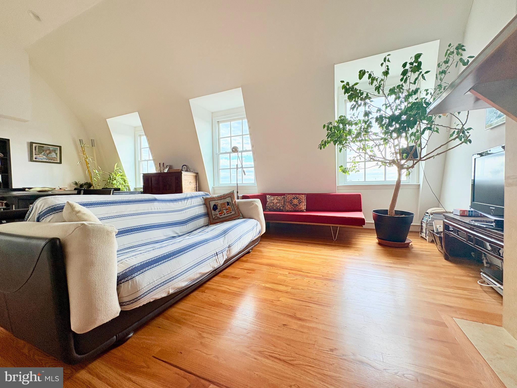 2125 S STREET NW PH2