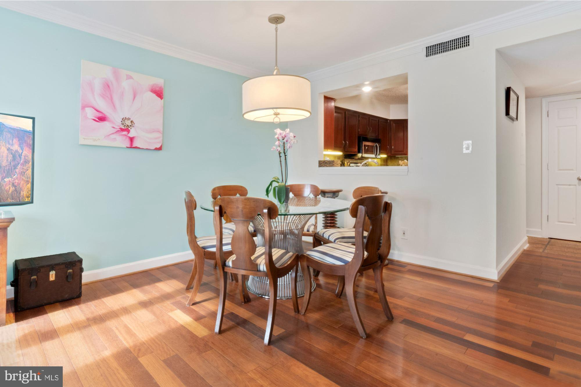 1080 WISCONSIN AVENUE NW 405