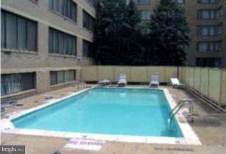 2030 F STREET NW Unit: 407