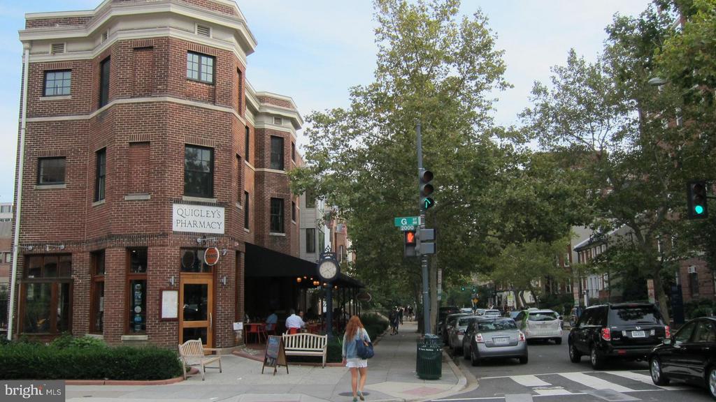 2030 F STREET NW Unit: 407