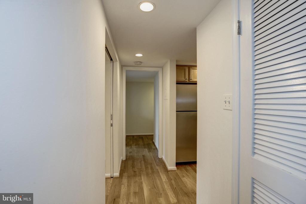 1133 13TH STREET NW Unit: 802