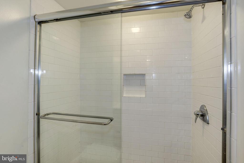 1133 13TH STREET NW Unit: 802