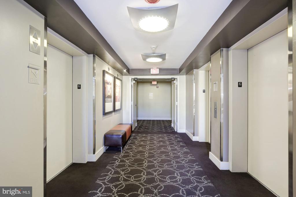 475 K STREET NW Unit: 1105