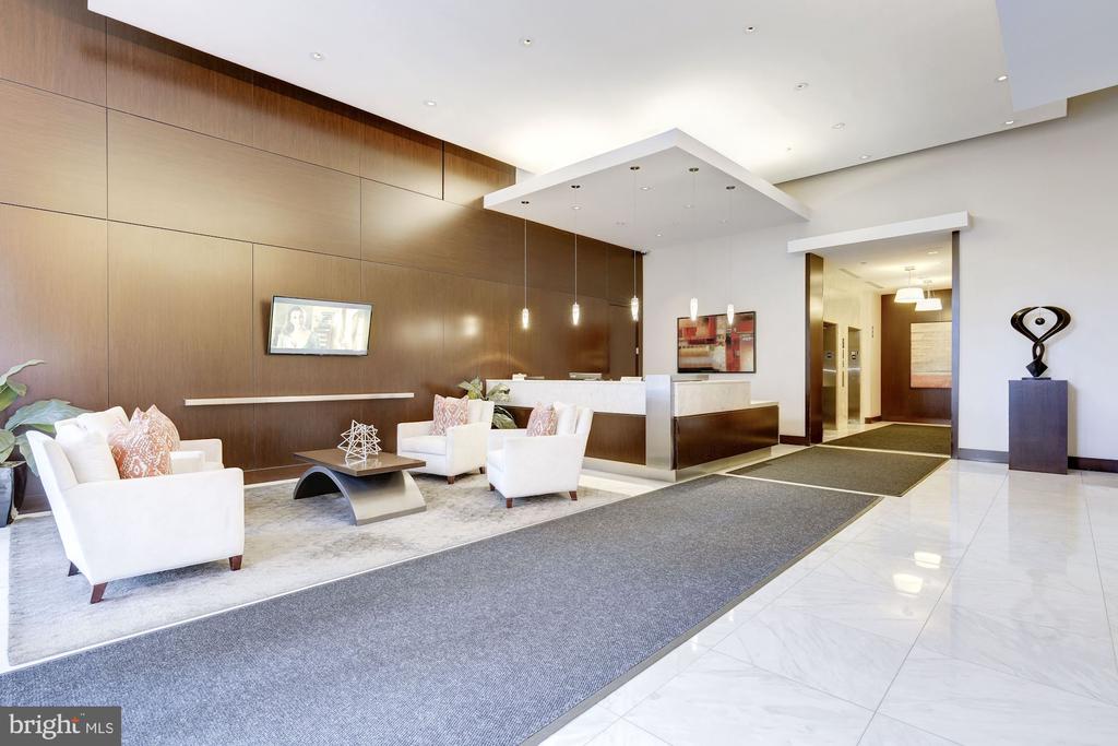 475 K STREET NW Unit: 1105