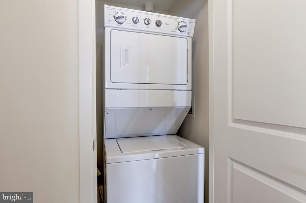 475 K STREET NW Unit: 1105