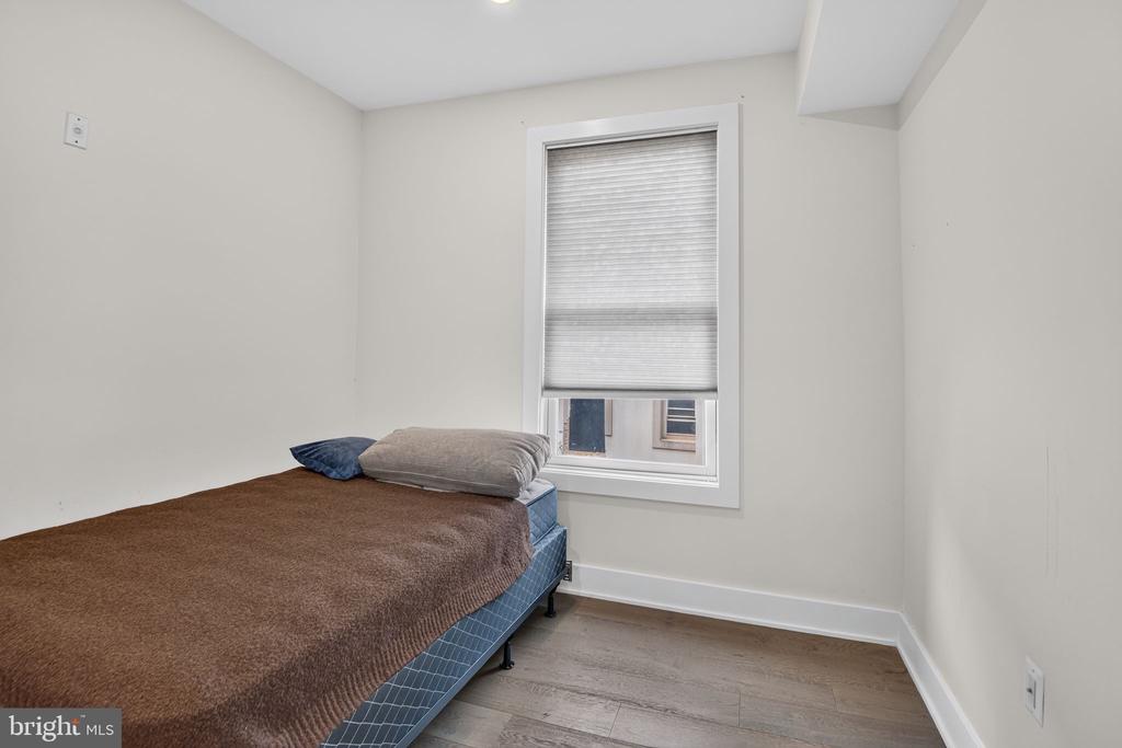 1412 CHAPIN STREET NW Unit: 401