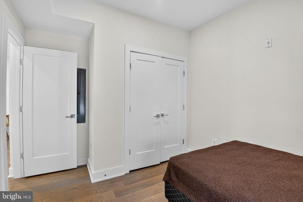 1412 CHAPIN STREET NW Unit: 401