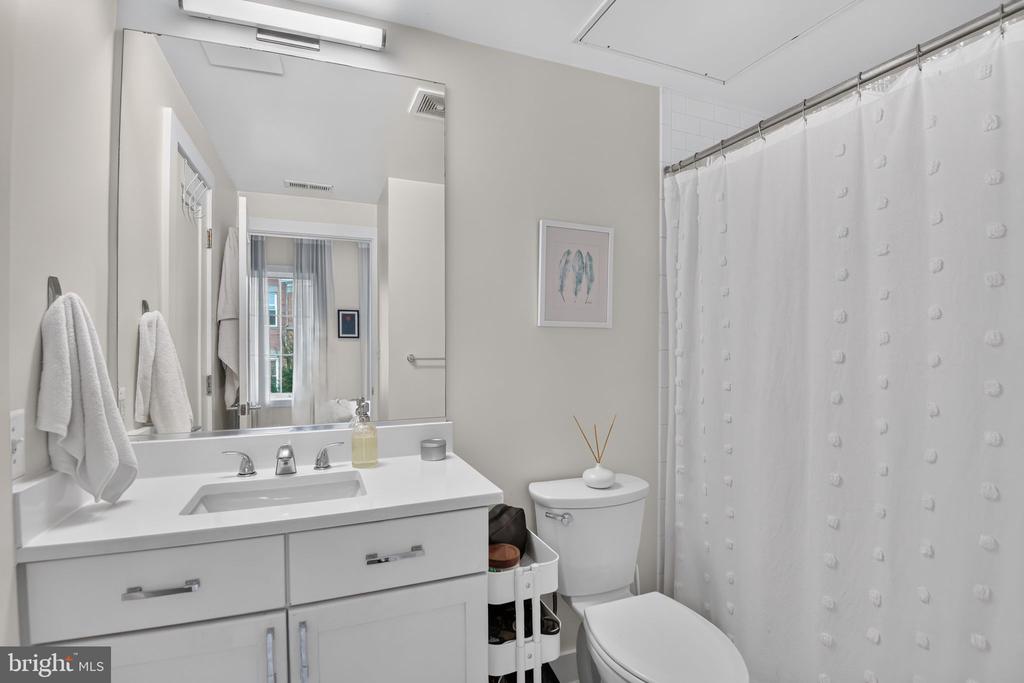 1412 CHAPIN STREET NW Unit: 401