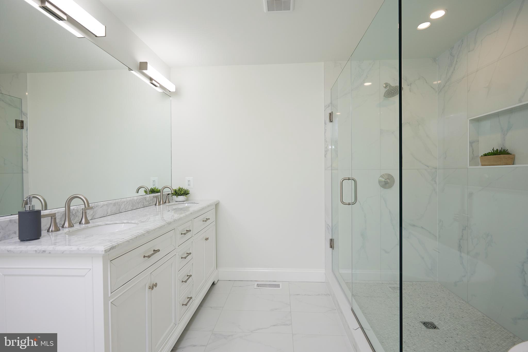 6705 Tulip Hill TERRACE