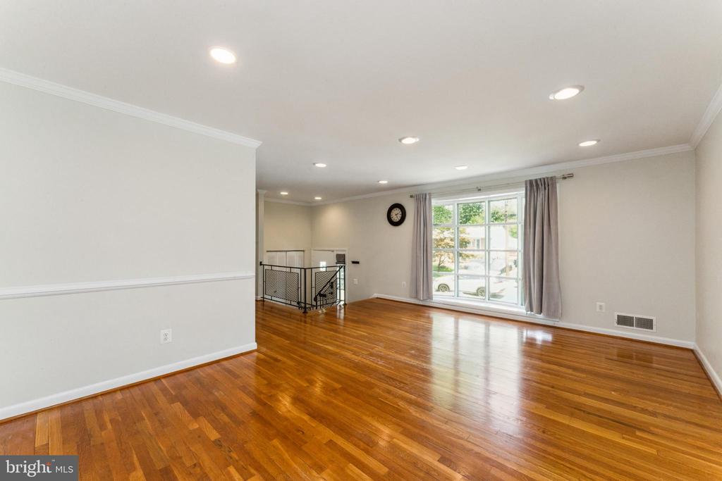 12112 Putnam Rd