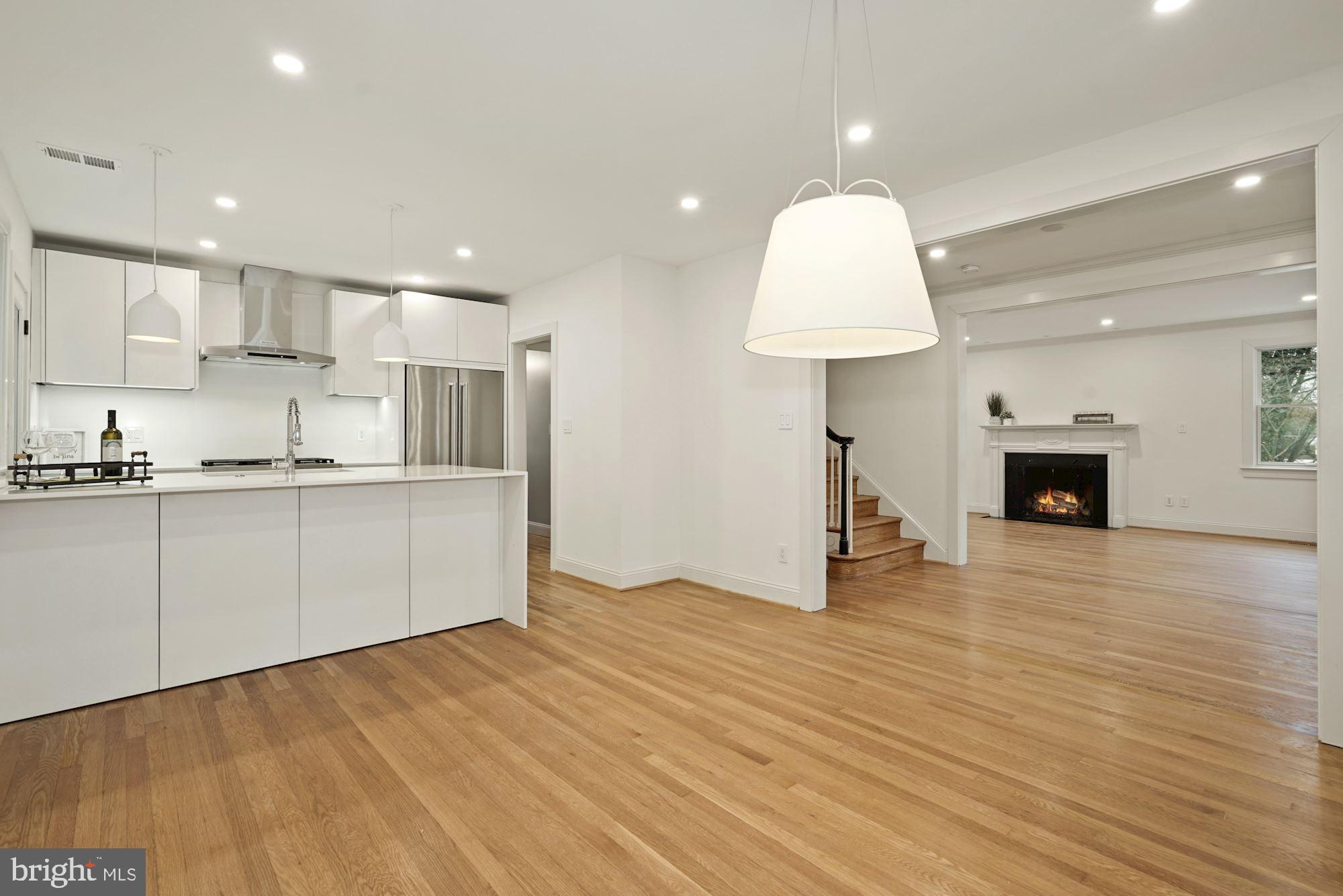 15 IRVING ST