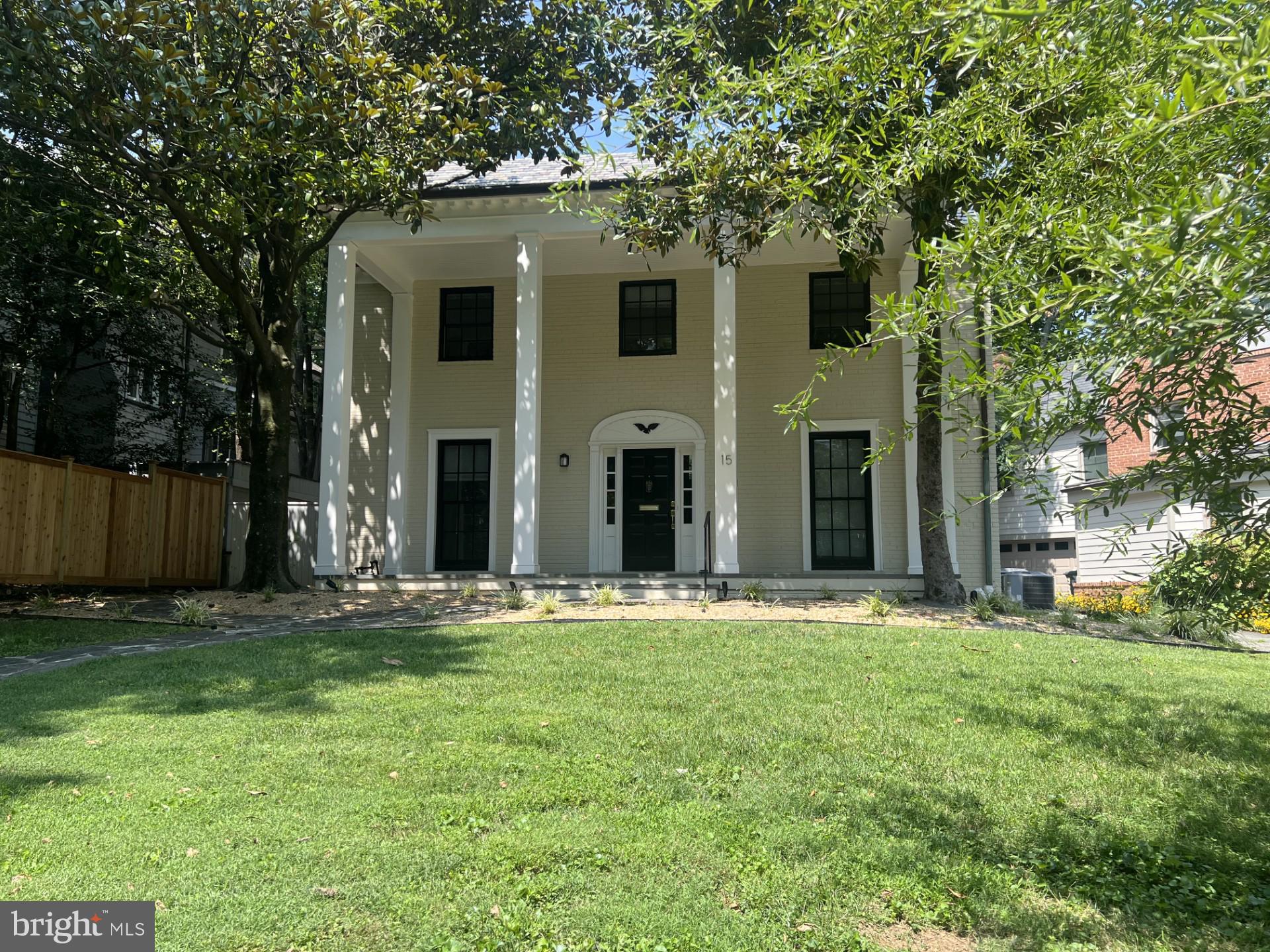 15 IRVING ST