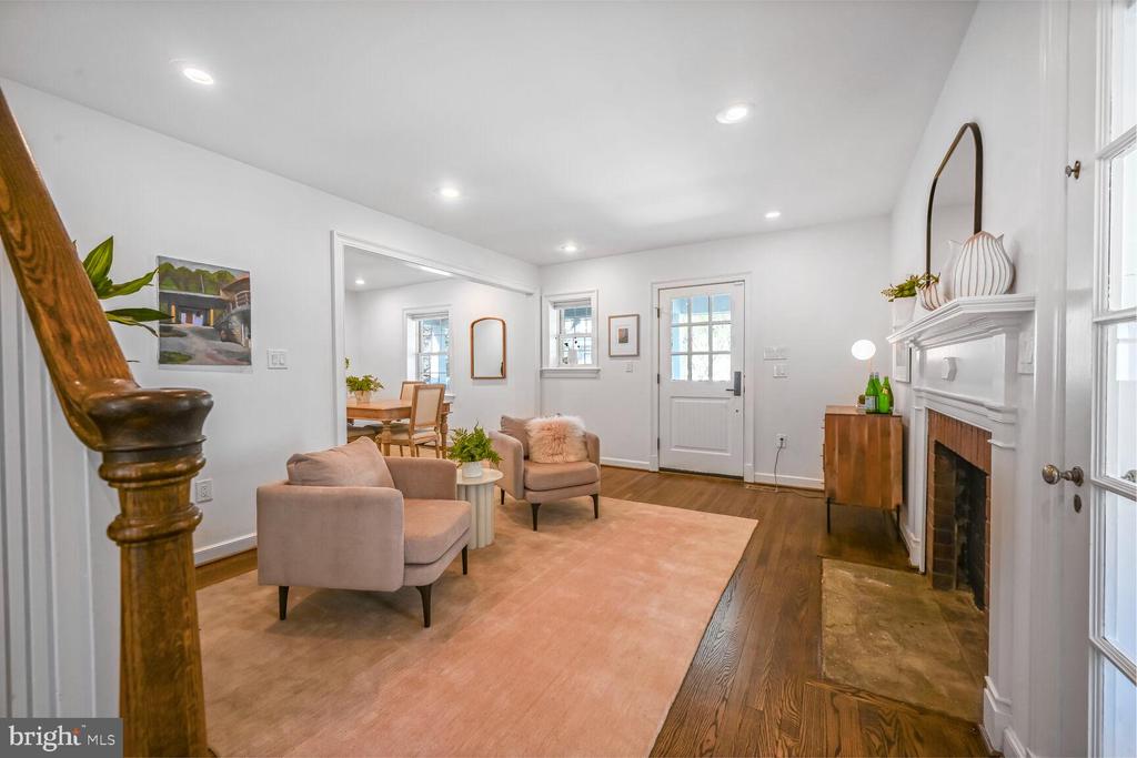 4406 Highland Ave