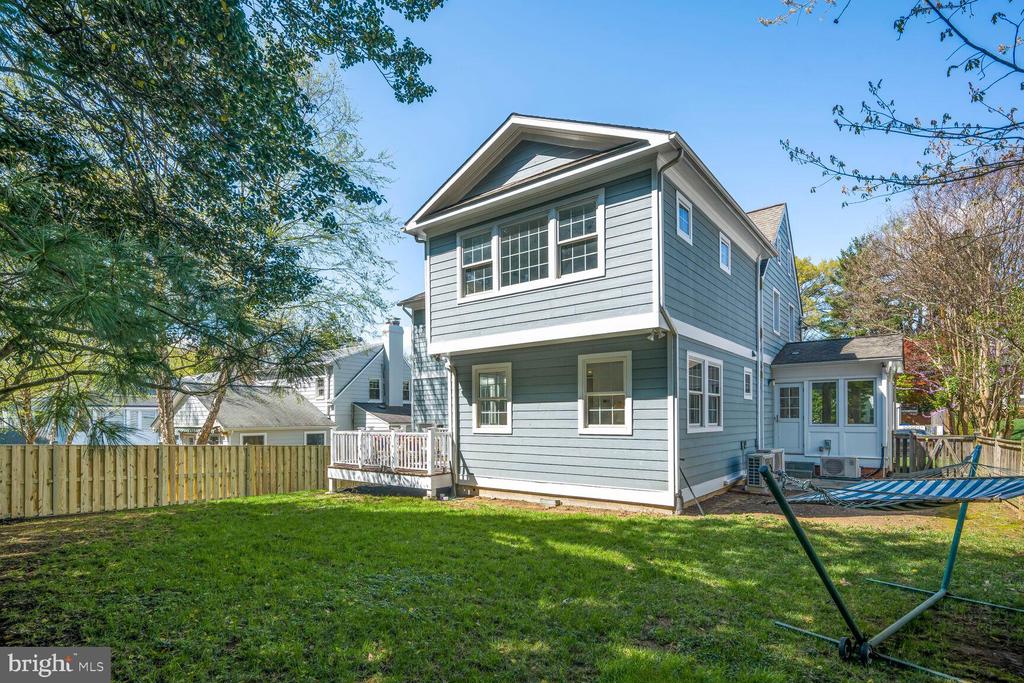 4406 Highland Ave