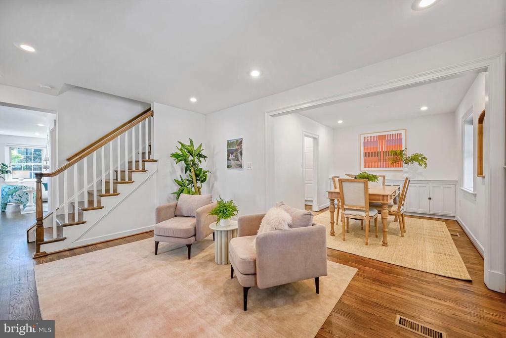 4406 Highland Ave