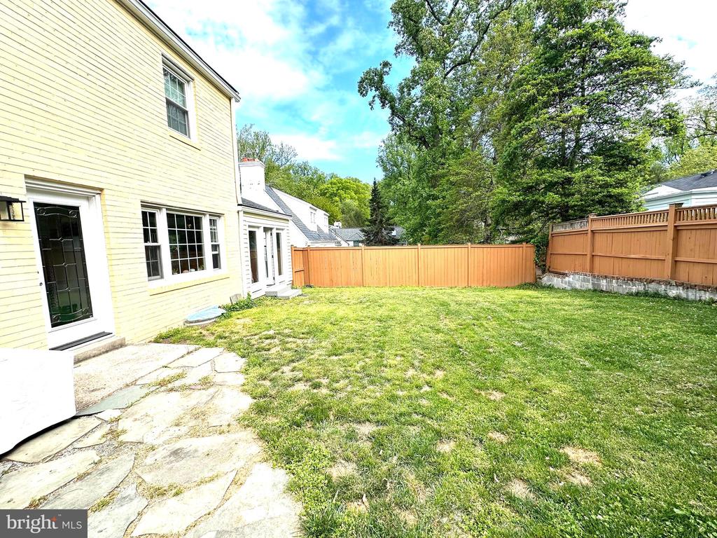 5226 ELLIOTT ROAD