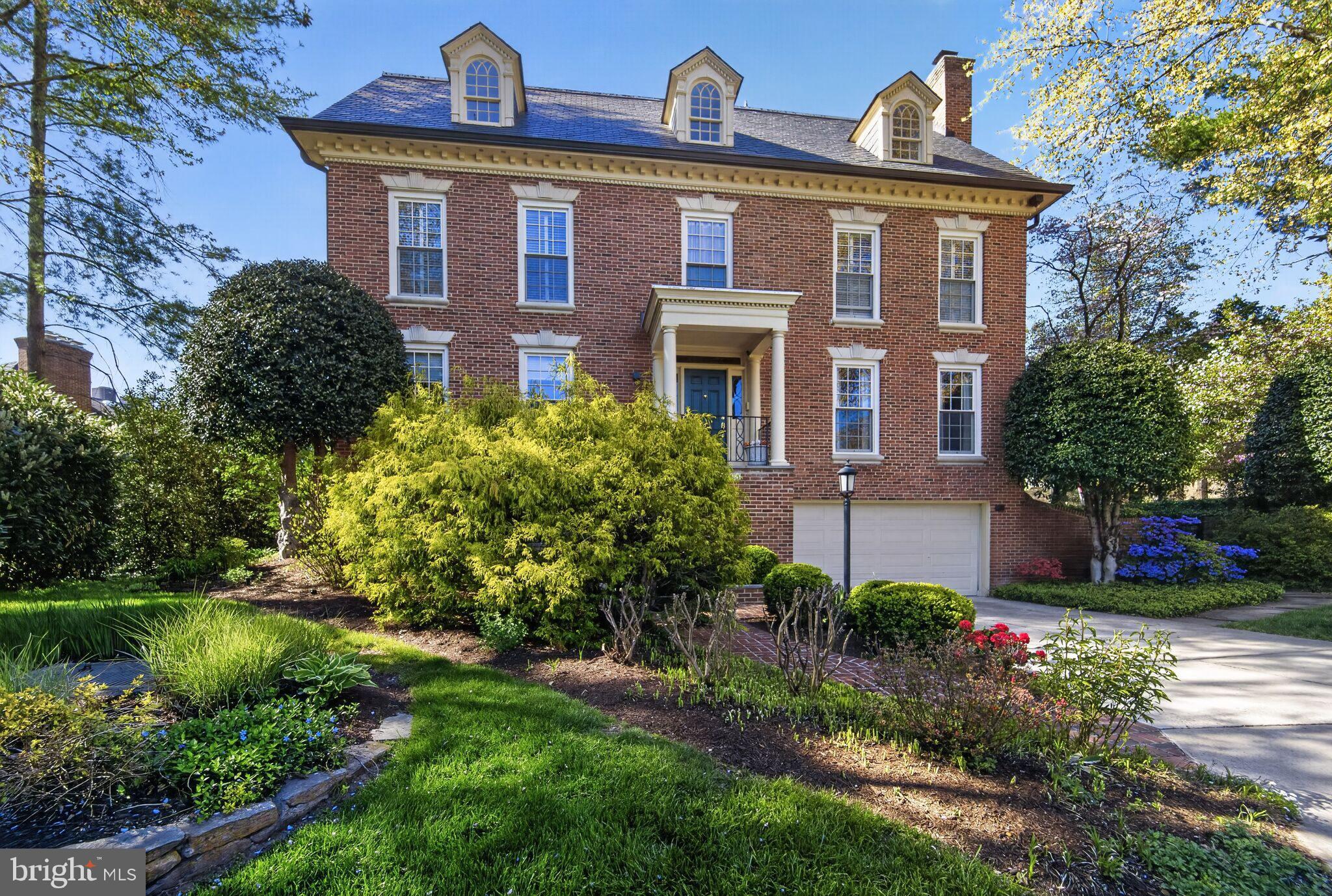 5115 CAPE COD COURT