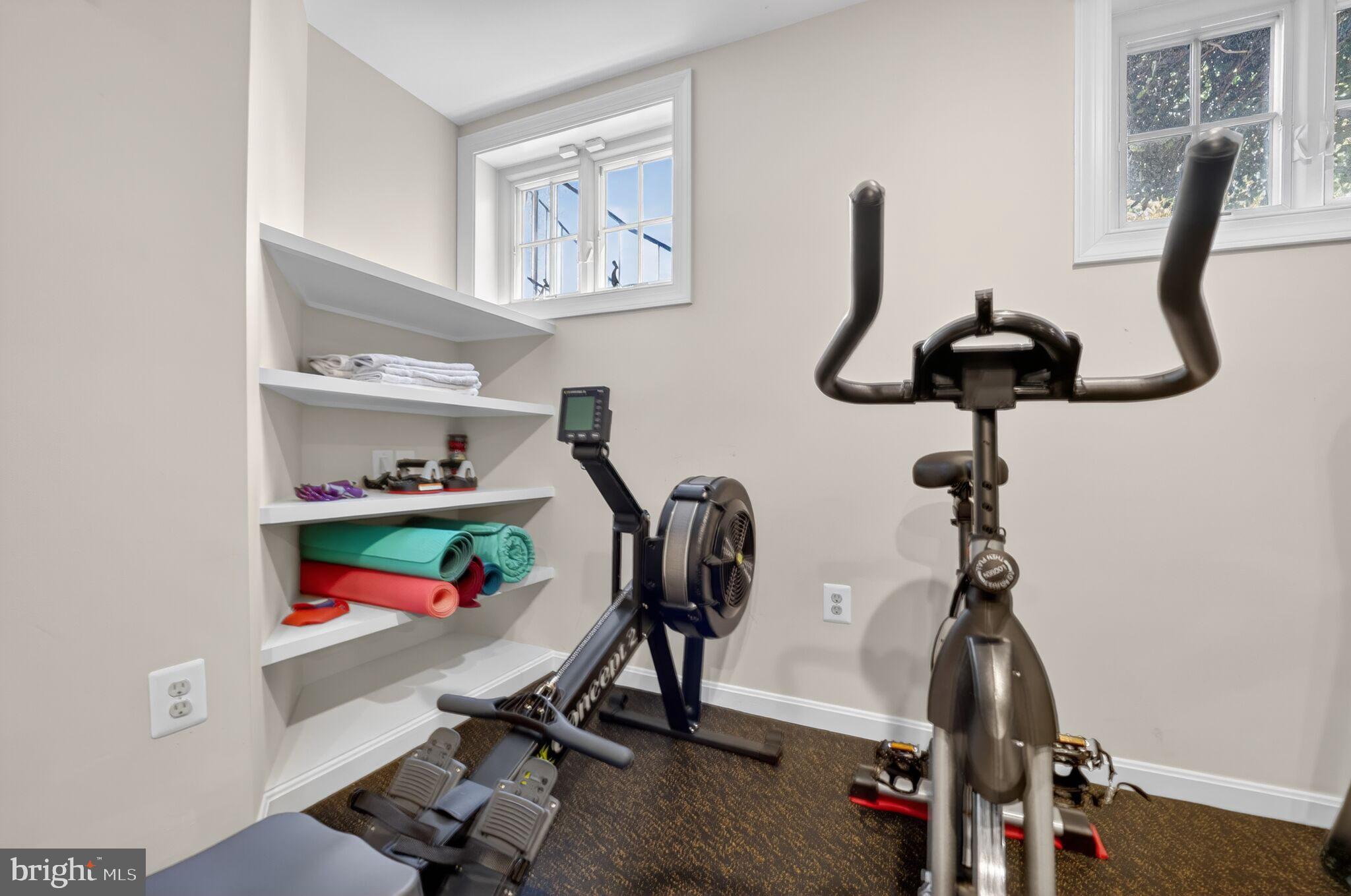 5115 CAPE COD COURT